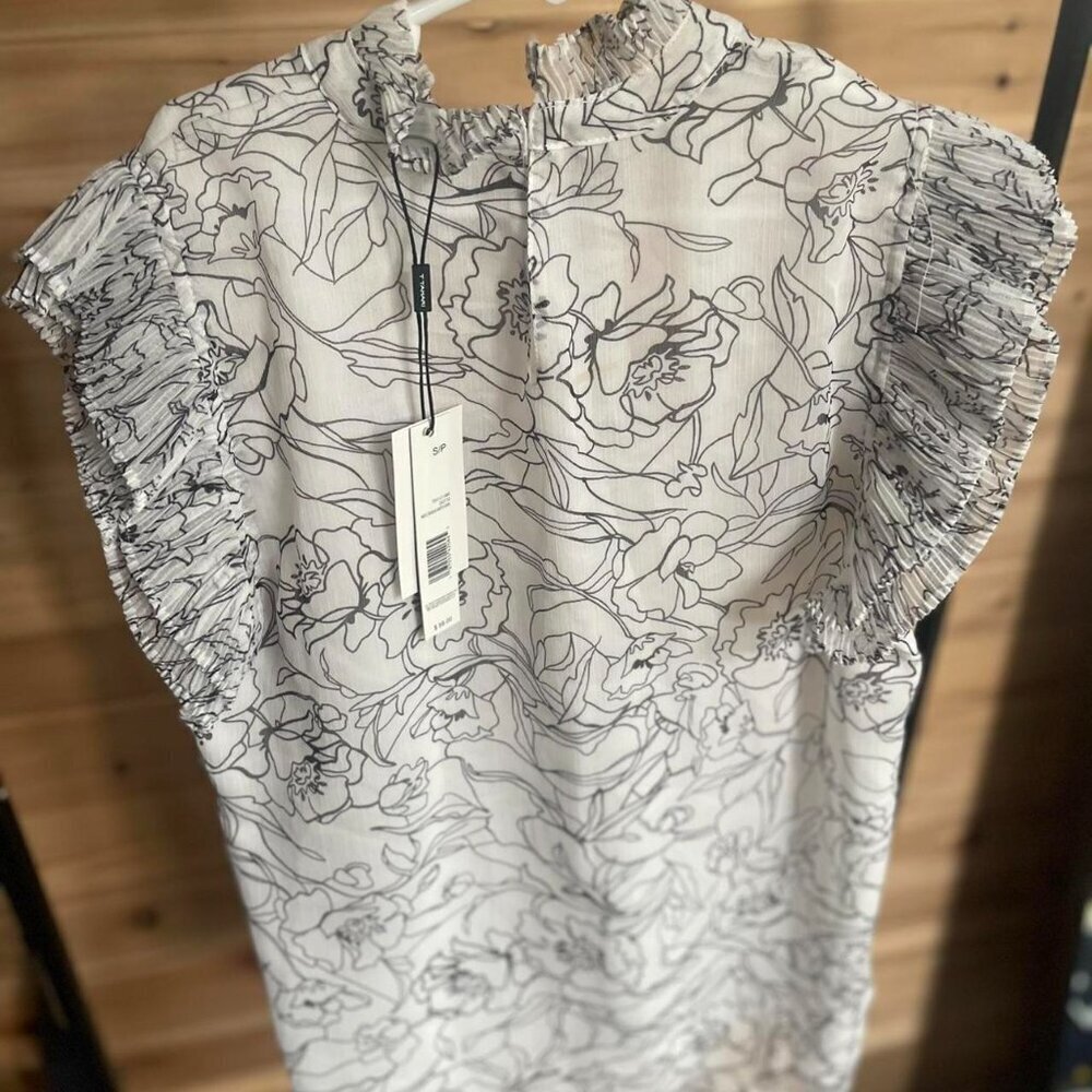 Cream Floral pattern top - Picture 2 of 6